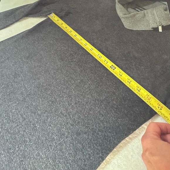 Cynthia Rowley knit cowl neck sweater dress.Size M - Picture 11 of 13